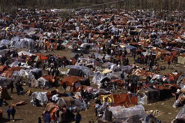 Driven out of his home in Prishtina, Mac followed his family to the Bllaca makeshift camp (Photo: unknown; source: http://bit.ly/1wBGvOb)